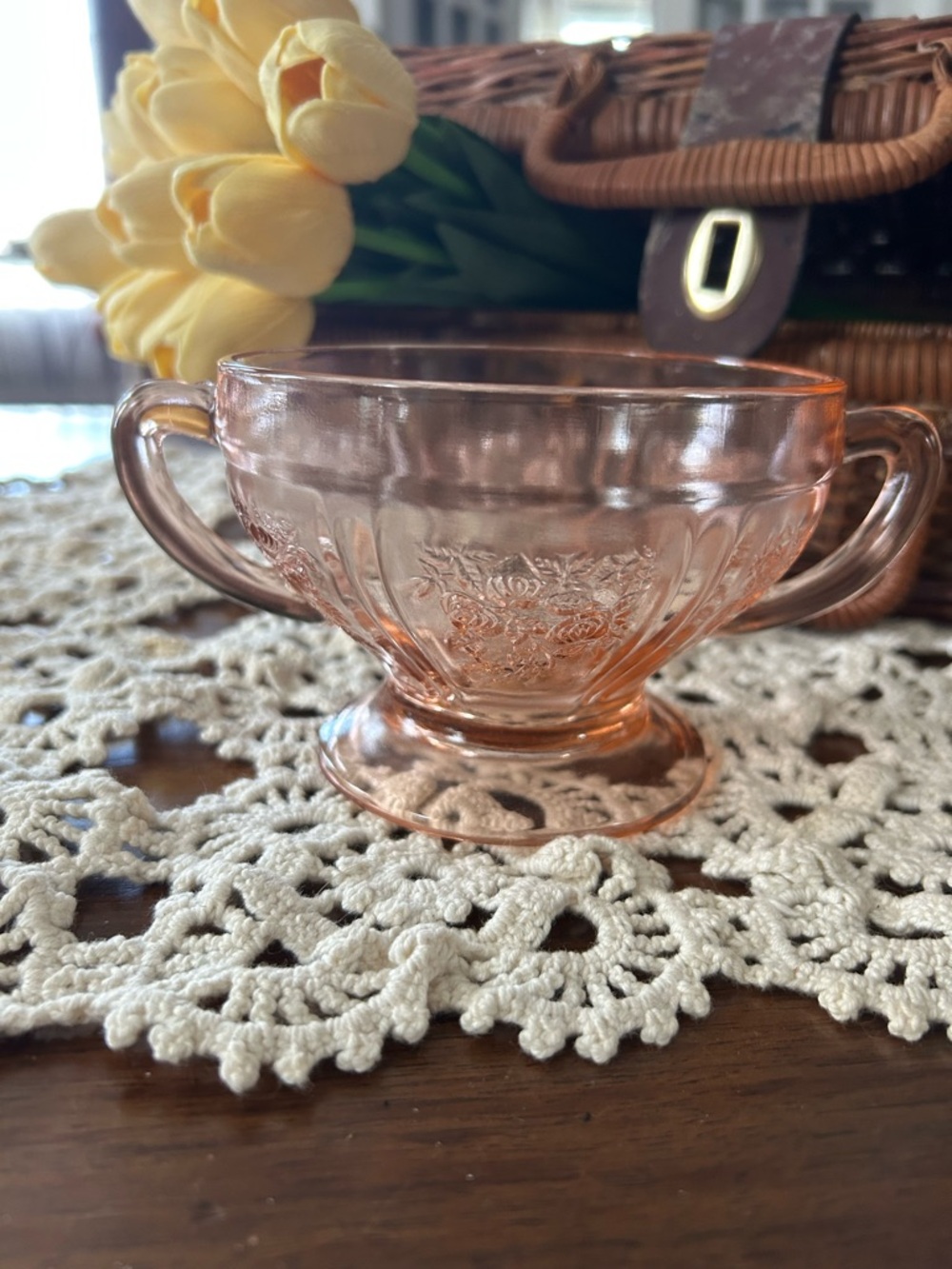 Vintage Pink Depression Federal Glass Sharon Cabbage Rose Open Sugar Bowl